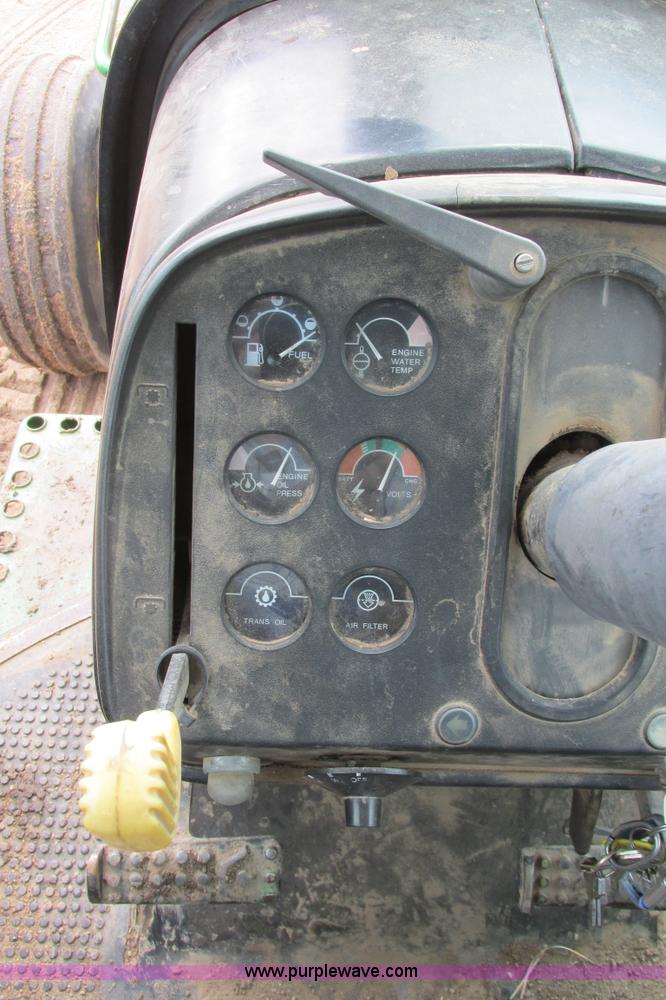 image for item I9570 1975 John Deere 4430 tractor