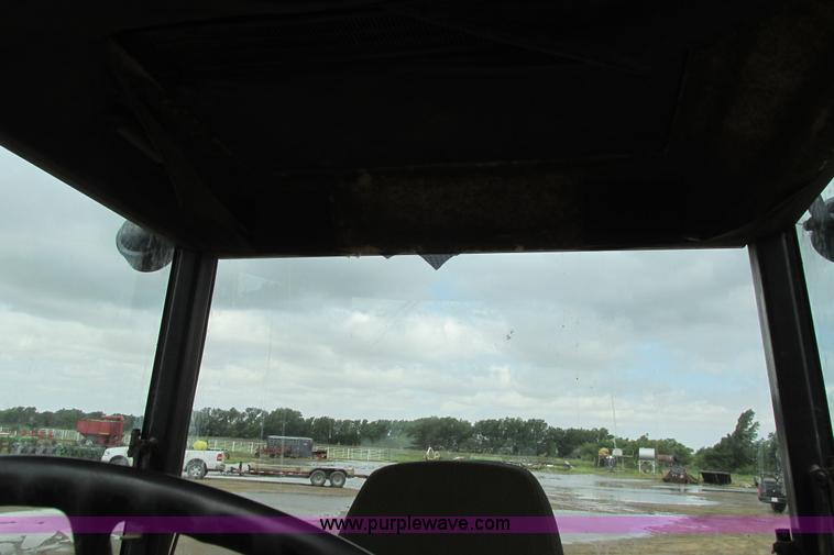 image for item I9570 1975 John Deere 4430 tractor