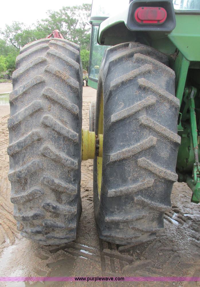 image for item I9570 1975 John Deere 4430 tractor