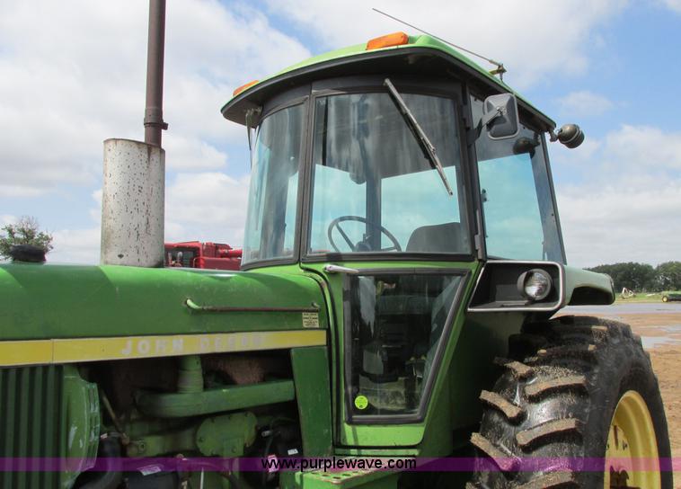 image for item I9571 1973 John Deere 4230 tractor