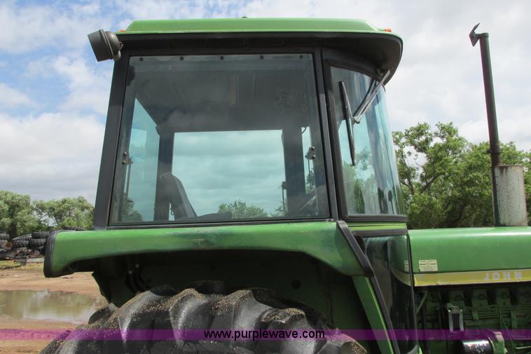 image for item I9571 1973 John Deere 4230 tractor