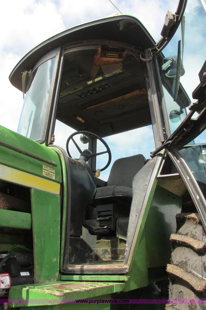 image for item I9571 1973 John Deere 4230 tractor