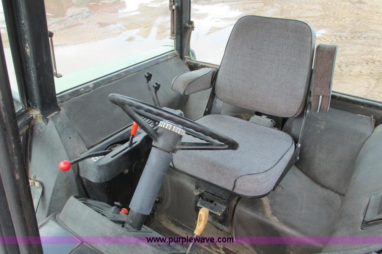 image for item I9571 1973 John Deere 4230 tractor