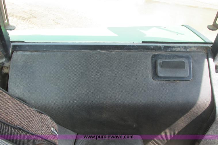 image for item I9571 1973 John Deere 4230 tractor