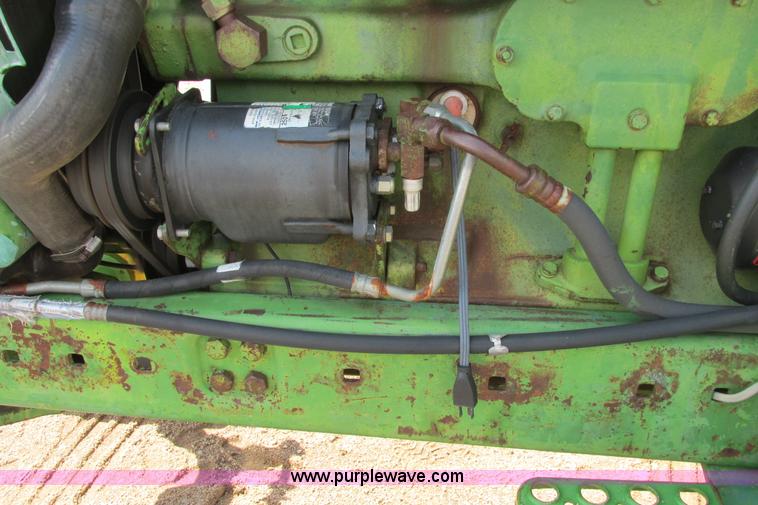 image for item I9571 1973 John Deere 4230 tractor