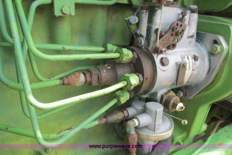 image for item I9571 1973 John Deere 4230 tractor