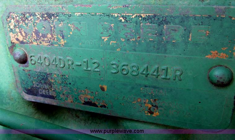 image for item I9571 1973 John Deere 4230 tractor