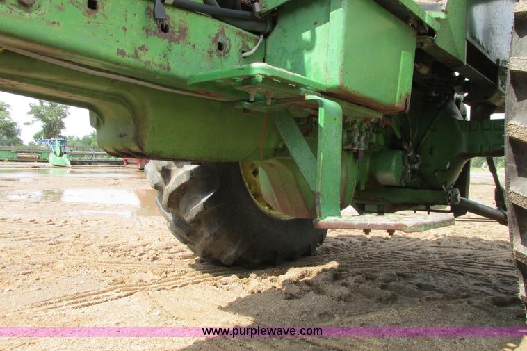 image for item I9571 1973 John Deere 4230 tractor