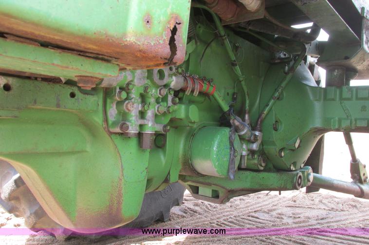image for item I9571 1973 John Deere 4230 tractor