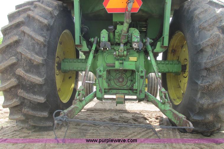 image for item I9571 1973 John Deere 4230 tractor