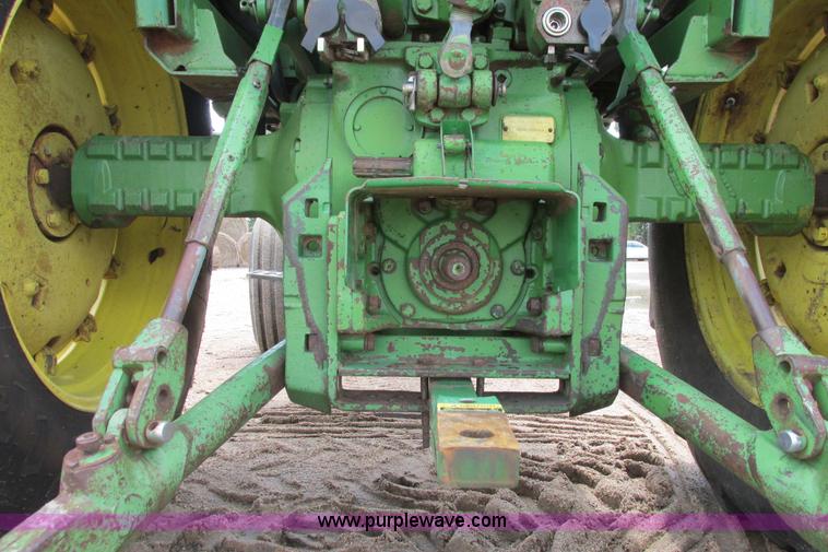 image for item I9571 1973 John Deere 4230 tractor