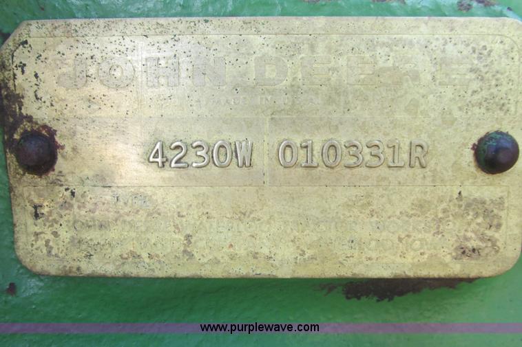 image for item I9571 1973 John Deere 4230 tractor