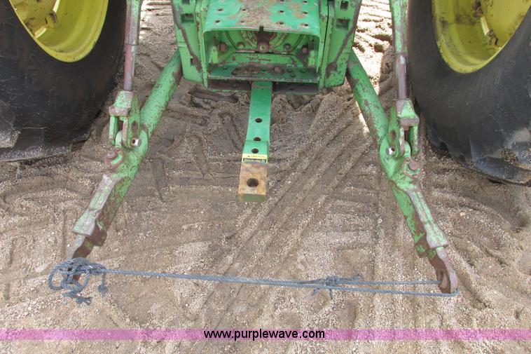 image for item I9571 1973 John Deere 4230 tractor