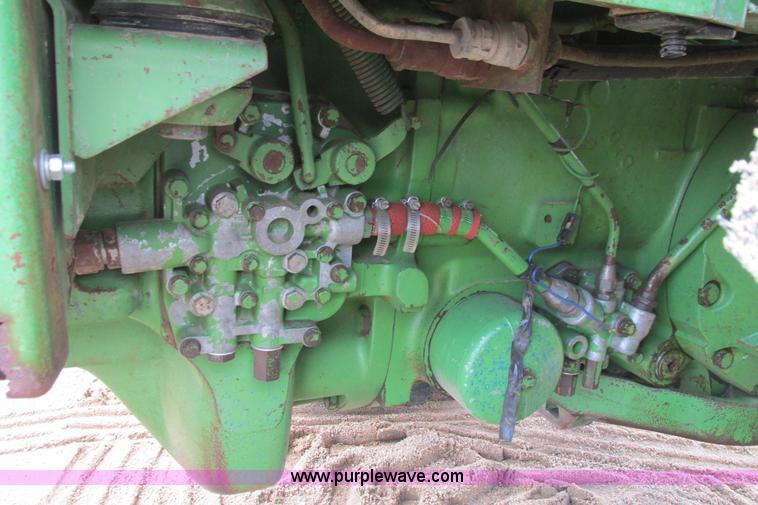 image for item I9571 1973 John Deere 4230 tractor