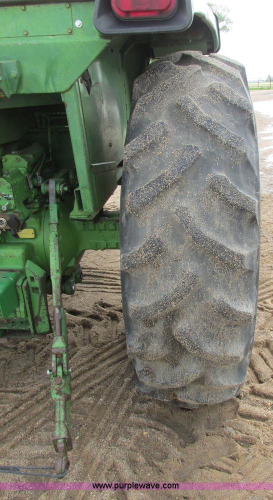 image for item I9571 1973 John Deere 4230 tractor