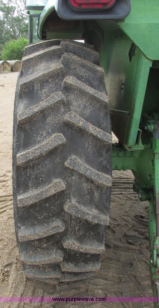 image for item I9571 1973 John Deere 4230 tractor