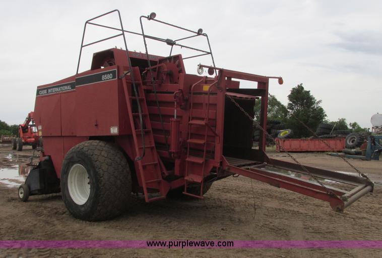 image for item I9572 1991 Case IH 8580 large square baler