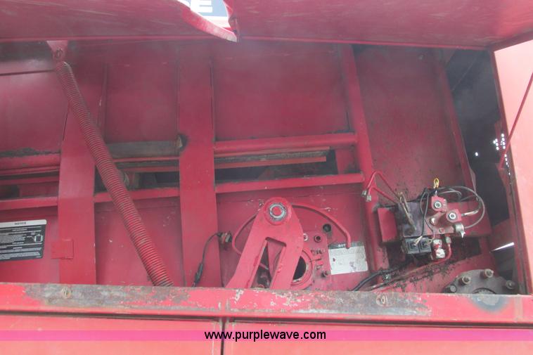 image for item I9572 1991 Case IH 8580 large square baler