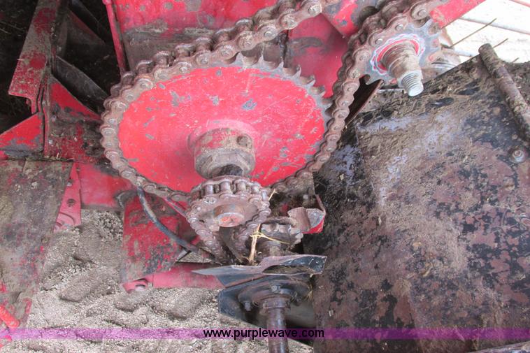 image for item I9572 1991 Case IH 8580 large square baler