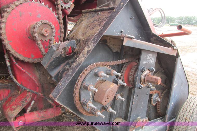 image for item I9572 1991 Case IH 8580 large square baler