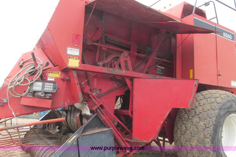 image for item I9572 1991 Case IH 8580 large square baler