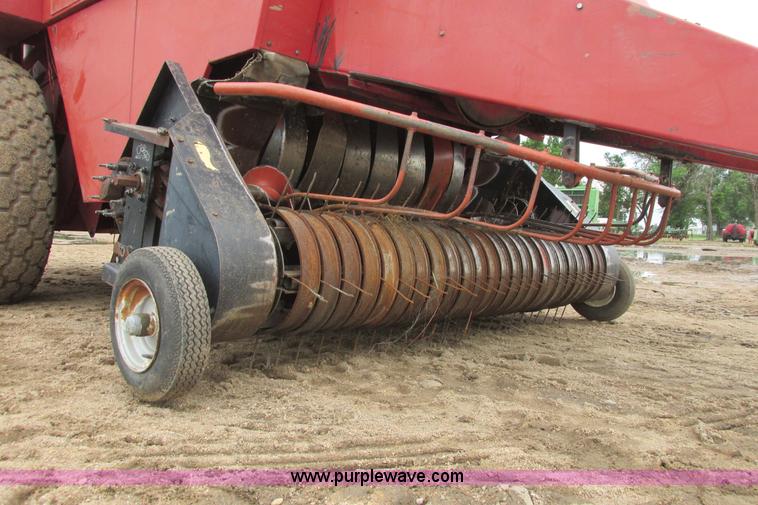 image for item I9572 1991 Case IH 8580 large square baler