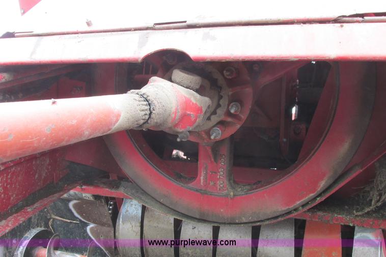 image for item I9572 1991 Case IH 8580 large square baler