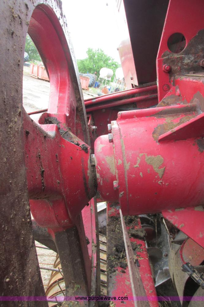 image for item I9572 1991 Case IH 8580 large square baler