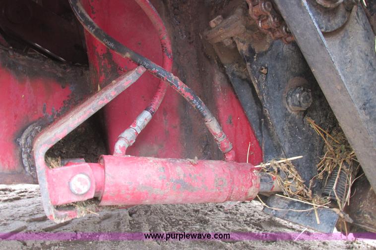 image for item I9572 1991 Case IH 8580 large square baler