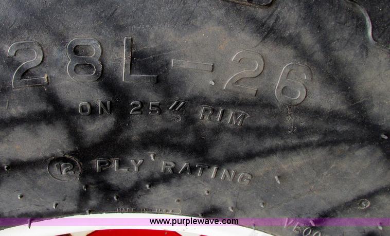 image for item I9572 1991 Case IH 8580 large square baler