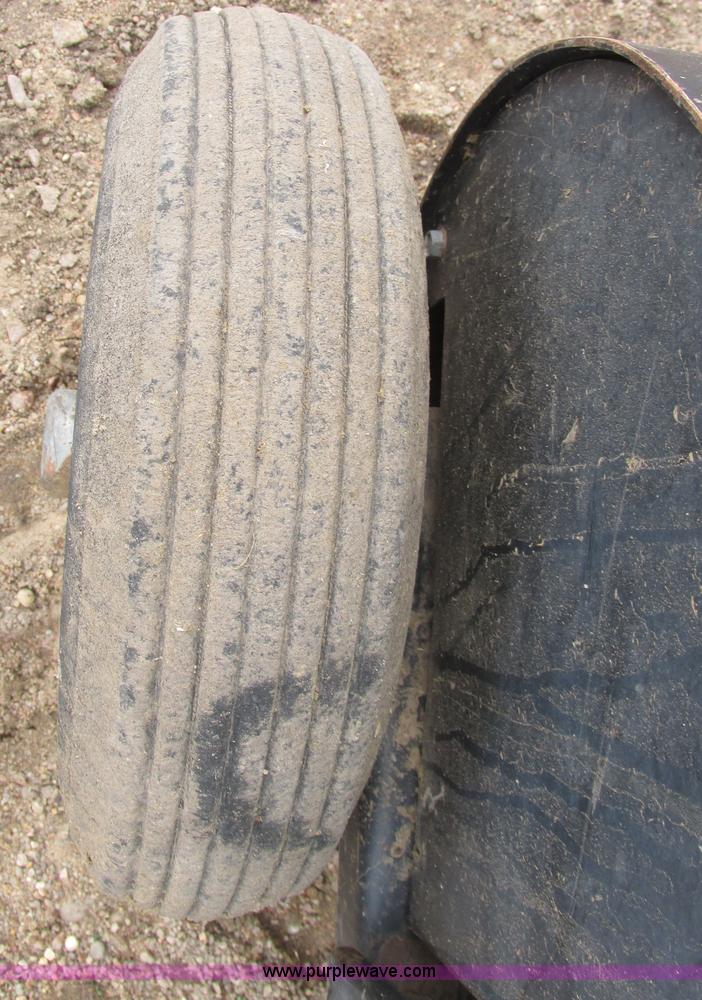 image for item I9572 1991 Case IH 8580 large square baler