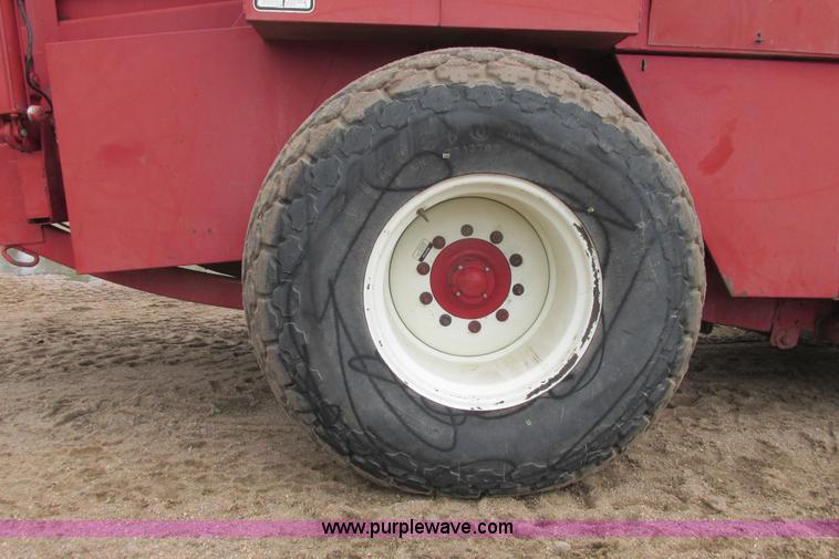 image for item I9572 1991 Case IH 8580 large square baler