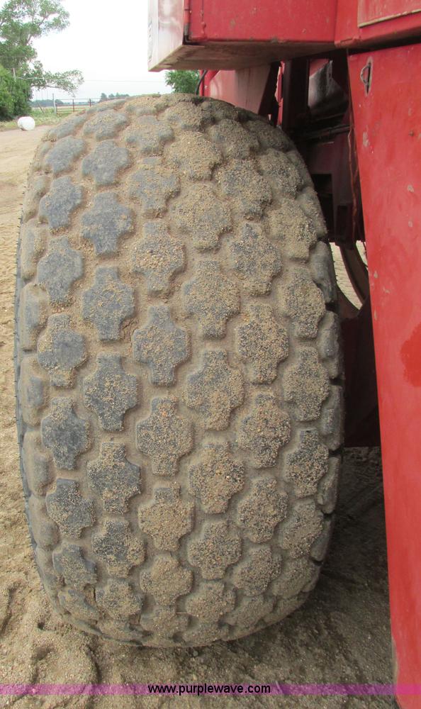 image for item I9572 1991 Case IH 8580 large square baler