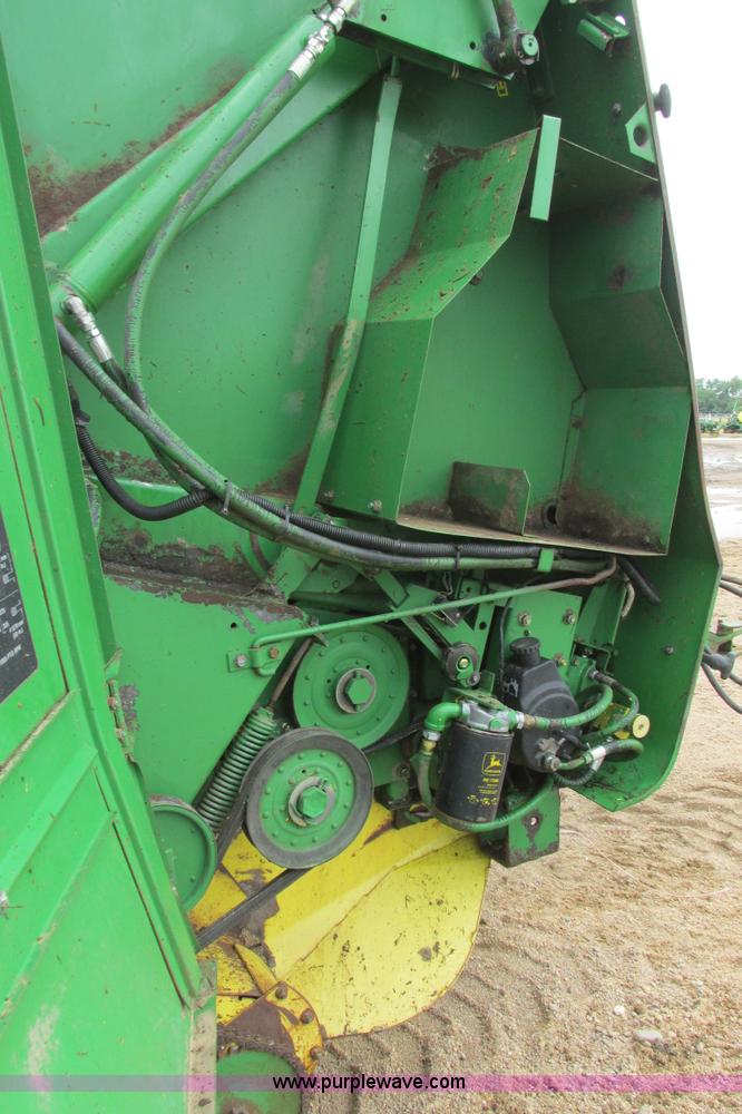 image for item I9573 1991 John Deere 535 round baler