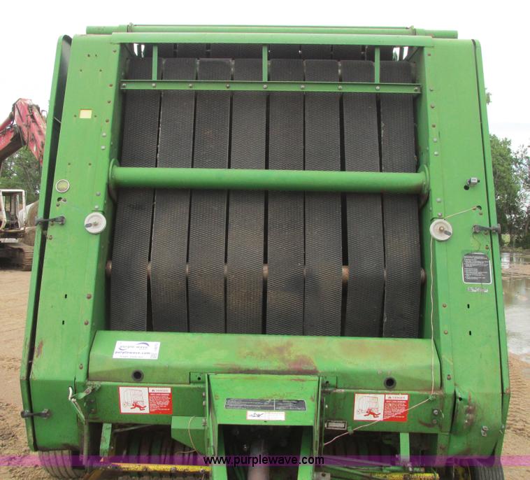 image for item I9573 1991 John Deere 535 round baler