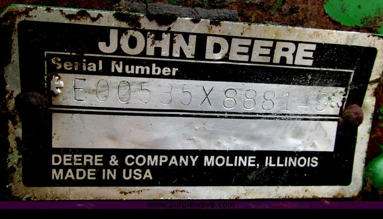 image for item I9573 1991 John Deere 535 round baler