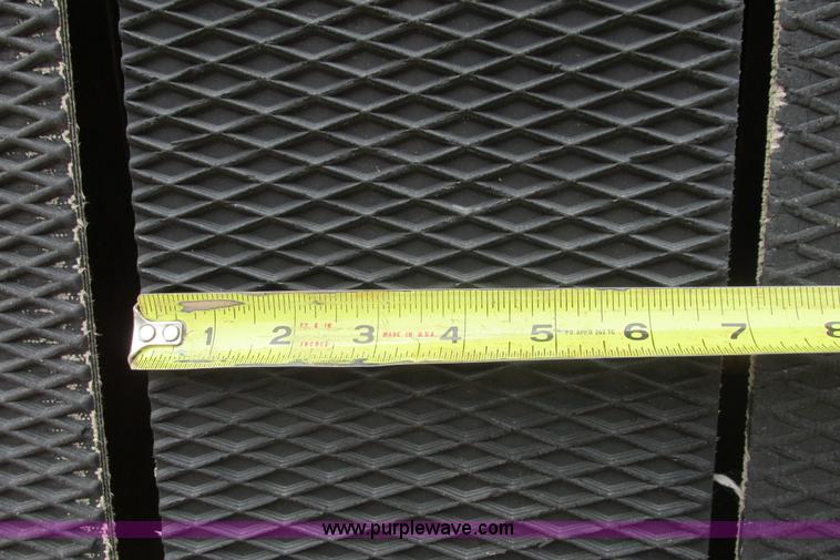 image for item I9574 1987 John Deere 530 round baler