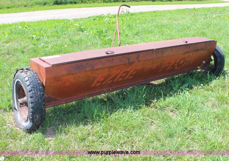 image for item J1084 Ezee Flow 100 seeder