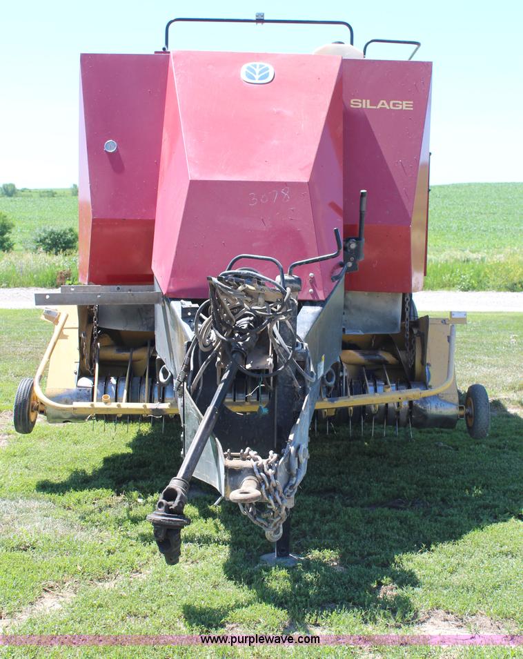 image for item J1112 1998 New Holland 590 large square baler