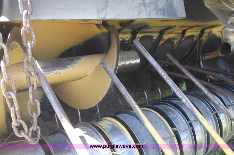 image for item J1112 1998 New Holland 590 large square baler