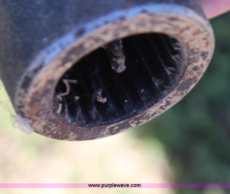 image for item J1112 1998 New Holland 590 large square baler