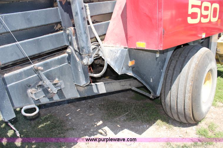 image for item J1112 1998 New Holland 590 large square baler
