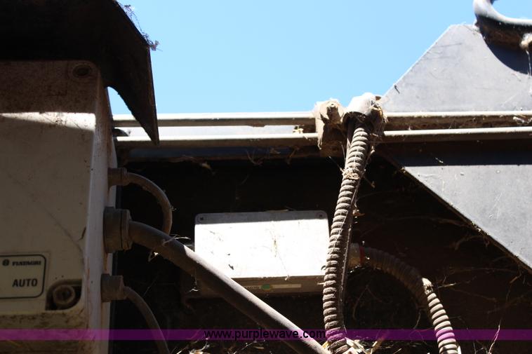 image for item J1112 1998 New Holland 590 large square baler