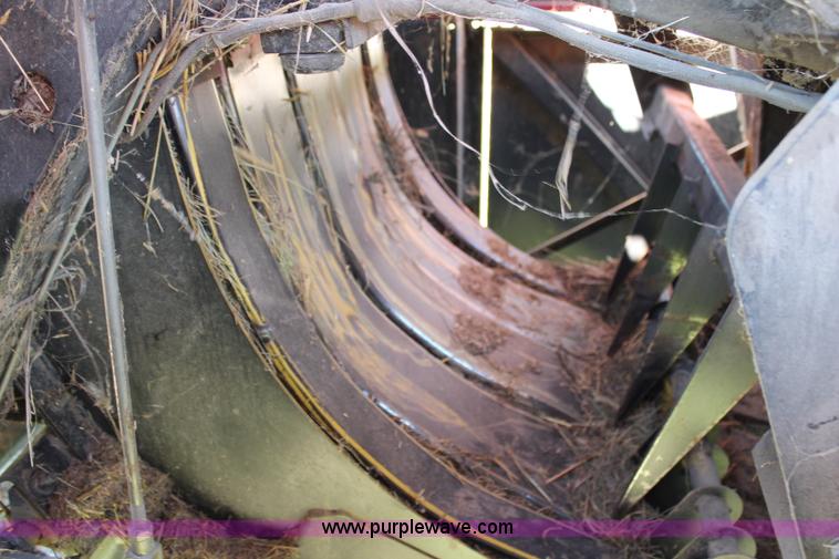 image for item J1112 1998 New Holland 590 large square baler