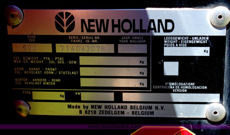 image for item J1112 1998 New Holland 590 large square baler