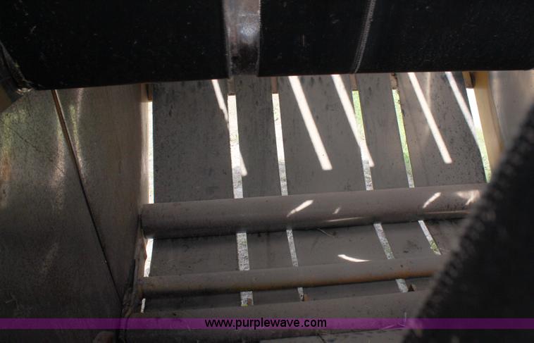 image for item J1137 Vermeer 605K round baler