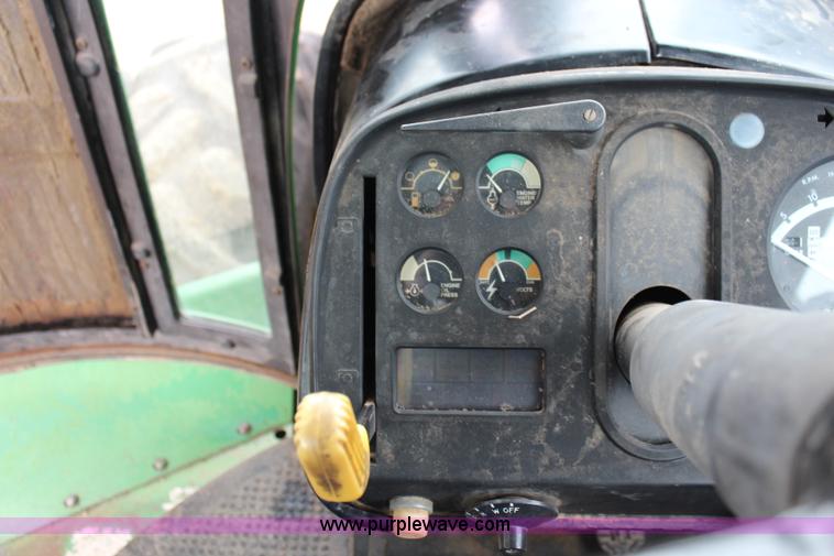 image for item J1150 1981 John Deere 8440 4WD tractor