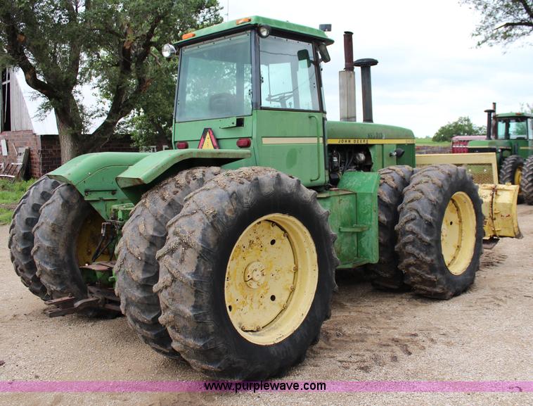 image for item J1151 1975 John Deere 8430 4WD tractor
