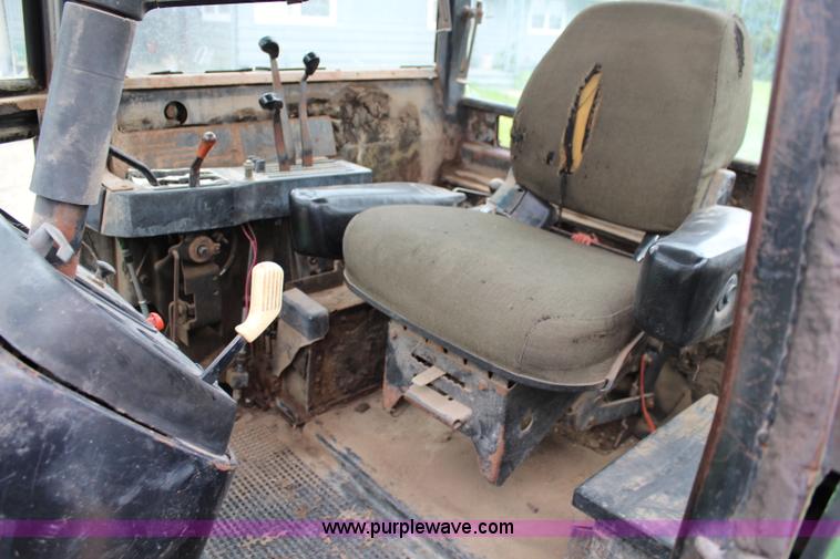 image for item J1151 1975 John Deere 8430 4WD tractor