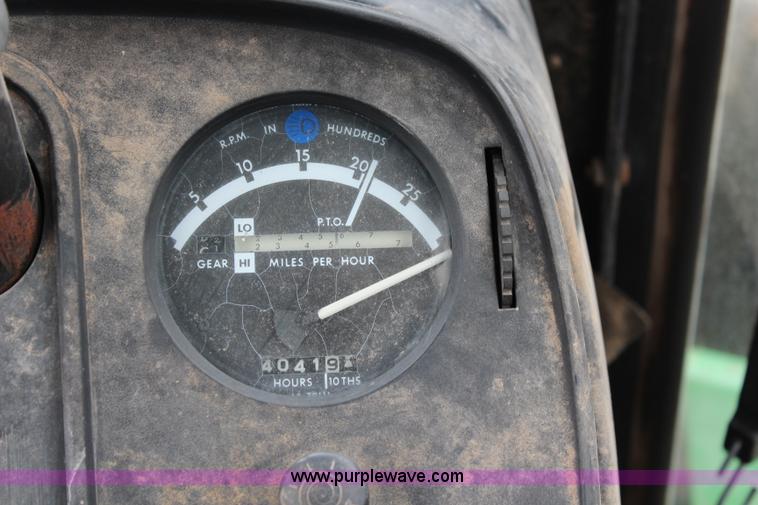 image for item J1151 1975 John Deere 8430 4WD tractor